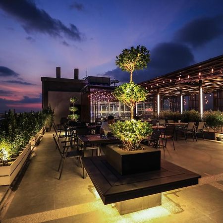 Hlaine Tet Hotel Yangon Exterior photo